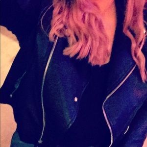 Meet your Posher, Taylor